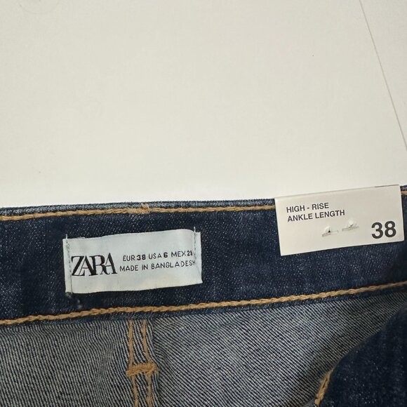 Zara High Rise Ankle Length Sculpt Jeans - Size 28/6 - Navy Blue - Picture 4 of 6